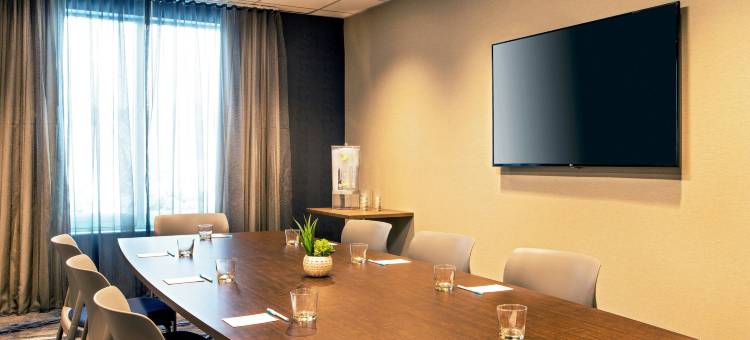 波士顿沃泊尔万枫酒店及套房(Fairfield Inn & Suites Boston Walpole)图片