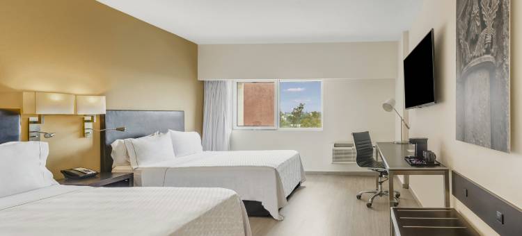 瓜达拉哈拉博览会嘉年华酒店(Fiesta Inn Guadalajara Expo)图片