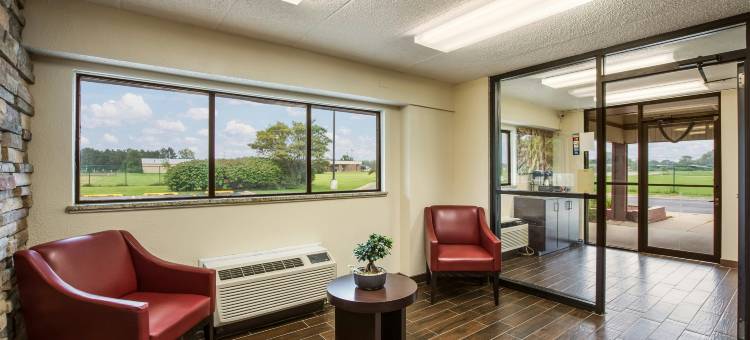 红顶酒店-萨吉诺-弗兰肯默斯(Red Roof Inn Saginaw - Frankenmuth)图片