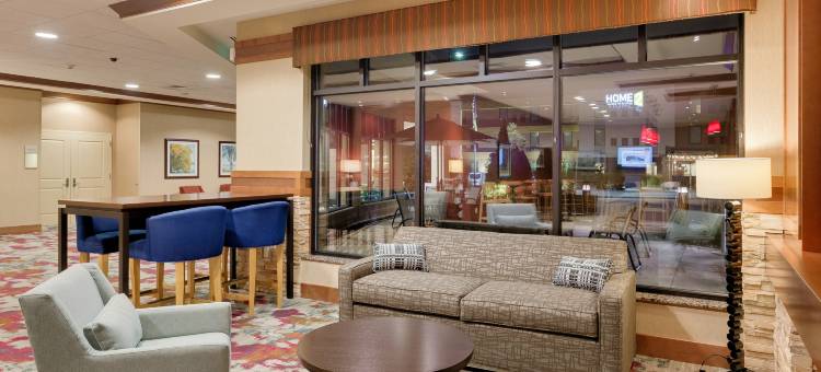 密尔沃基机场希尔顿花园酒店(Hilton Garden Inn Milwaukee Airport)图片