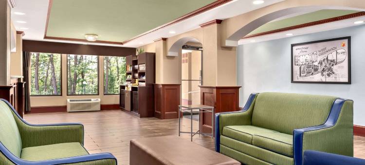 西格林威治-普罗维登斯温德姆速8酒店(Super 8 by Wyndham West Greenwich/Providence)图片