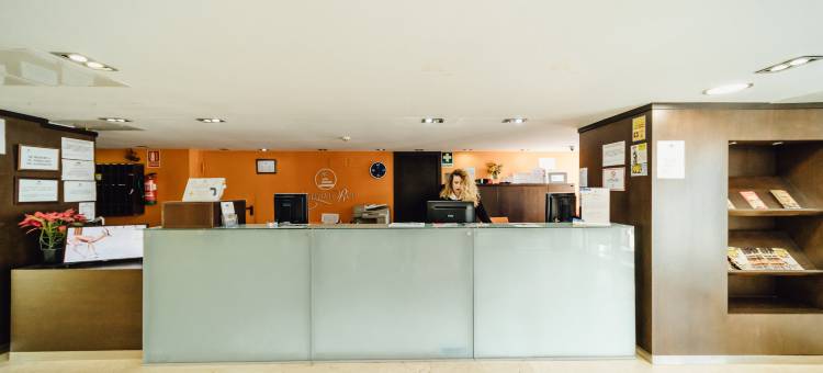 玛瑞纳雷伊旅行公寓酒店(Marina Rey)图片