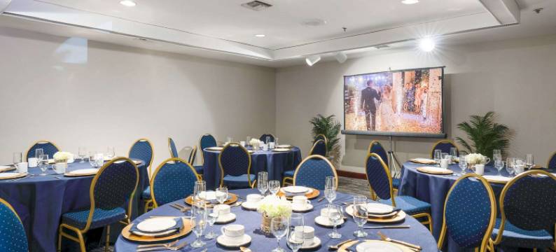 追逐套房酒店布雷亚-富勒顿(Chase Suite Hotel Brea Fullerton)图片