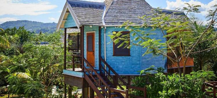 黄金眼酒店(GoldenEye)图片