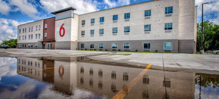 Motel 6东部北普拉特，NE(Motel 6 North Platte, NE - East)图片