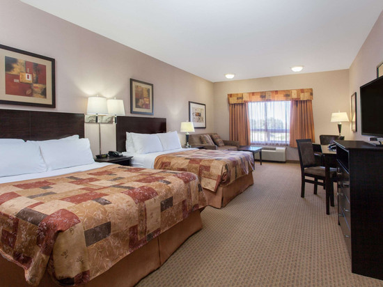 布鲁克斯华美达酒店