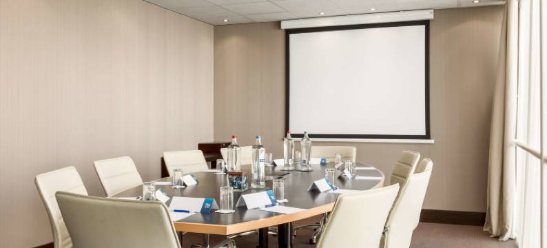 阿姆斯特丹史基浦机场诺瀚酒店(NH Amsterdam Schiphol Airport)图片