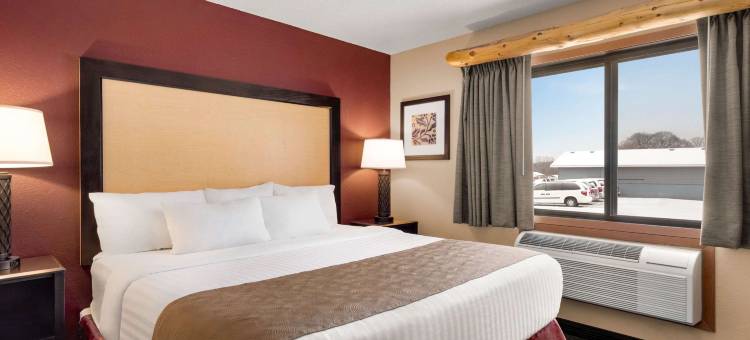 底特律湖美吟温德姆酒店(AmericInn by Wyndham Detroit Lakes)图片