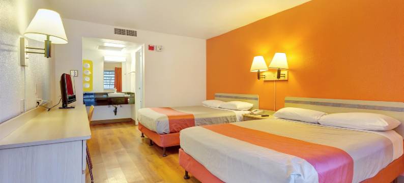 Super 8 by Wyndham Santa Rosa North(Super 8 by Wyndham Santa Rosa North)图片