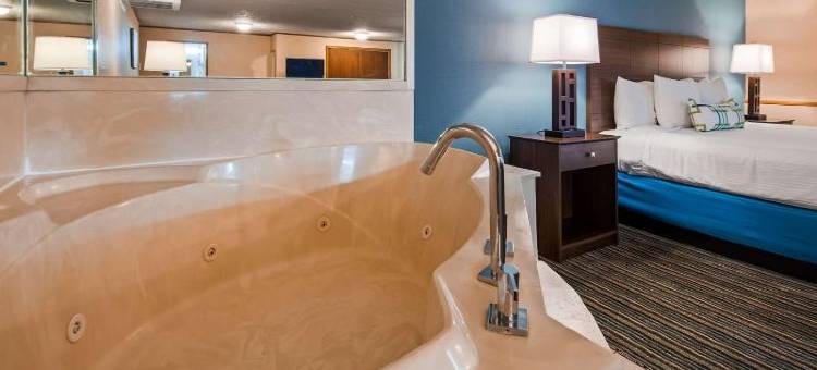 伍德赫文贝斯特韦斯特酒店(Best Western Woodhaven Inn)图片