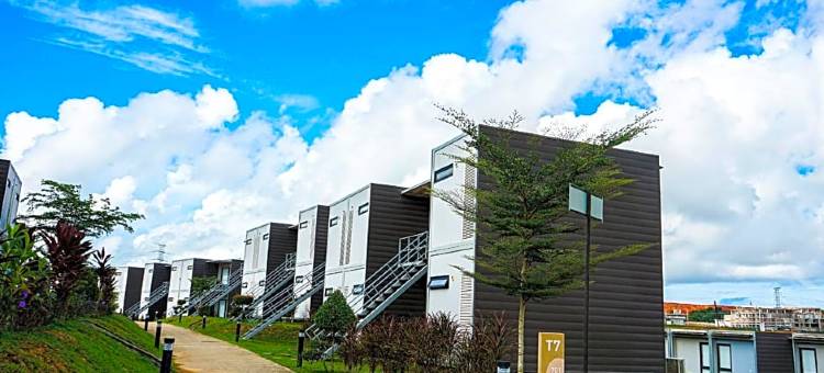 滨佳兰湖景露台度假酒店(Lakeview Terrace Resort Pengerang)图片