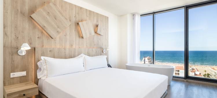 "甘迪亚参议员酒店"(Senator Gandia)图片