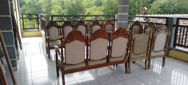 马格坦经济型酒店2号(Penginapan Murah 2 Magetan)图片