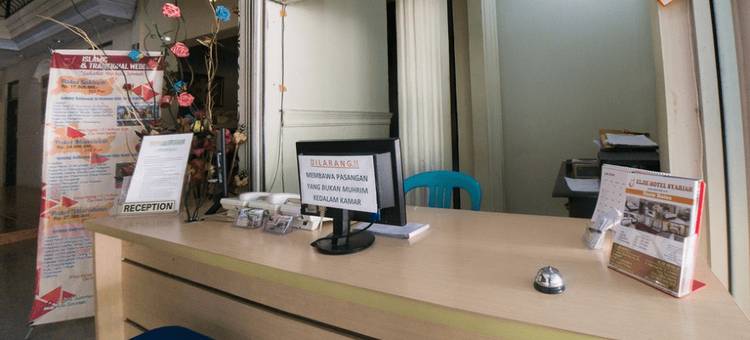 红多兹伊斯兰酒店-近RSUD艾南哈比比哥伦打洛(RedDoorz Syariah near RSUD Ainun Habibie Gorontalo)图片