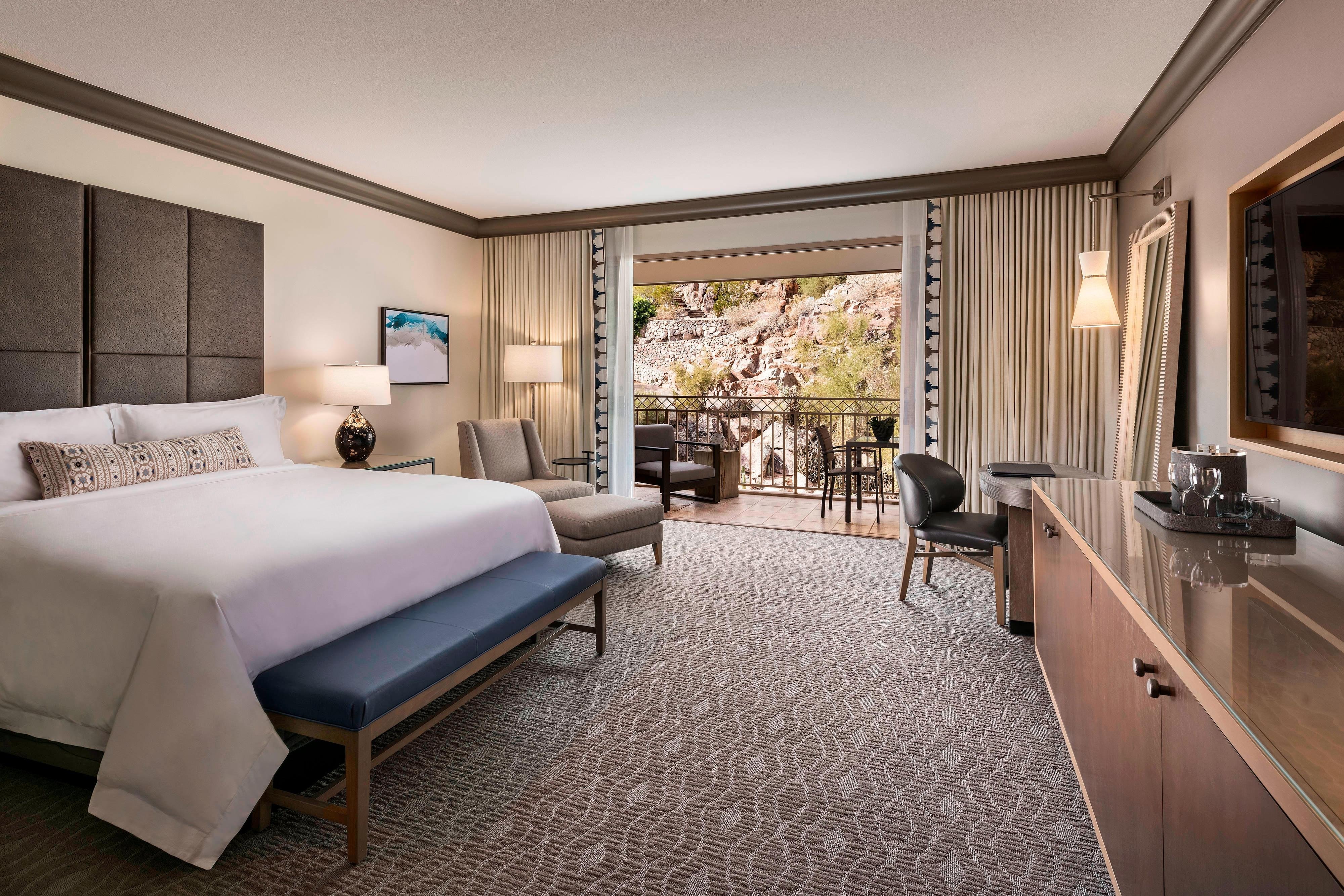 The Phoenician, a Luxury Collection Resort, Scottsdale Over view