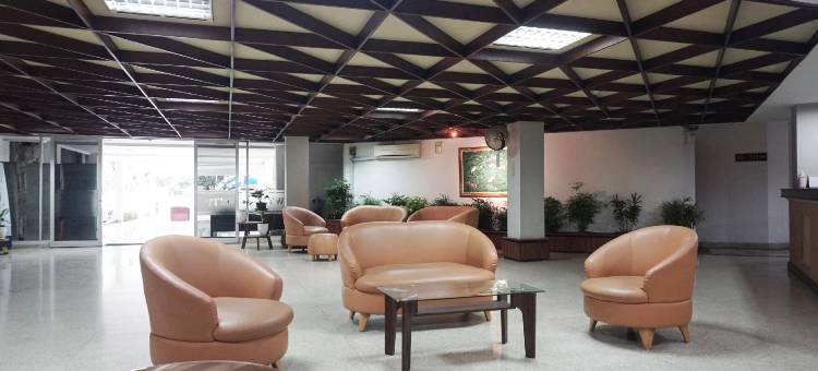 O系列92122赛瑞斯酒店士邦(Puspiptek Residence Syariah Mitra RedDoorz)图片