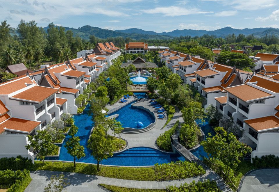JW Marriott Khao Lak Resort & Spa Over view