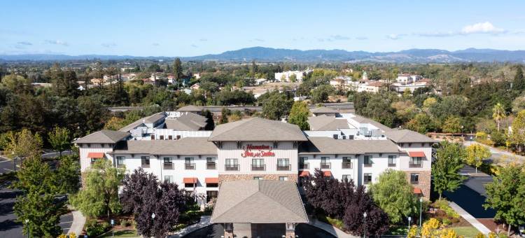 温莎索诺玛酒乡希尔顿欢朋旅馆&套房酒店(Hampton Inn & Suites Windsor - Sonoma Wine Country)图片