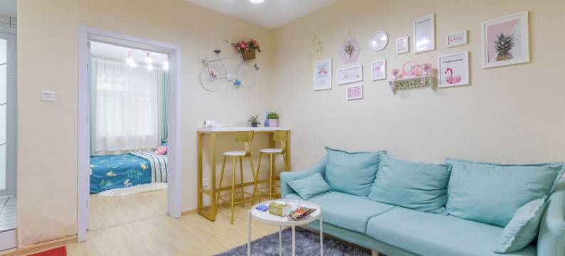 钟楼恋家公寓(西大街分店)图片