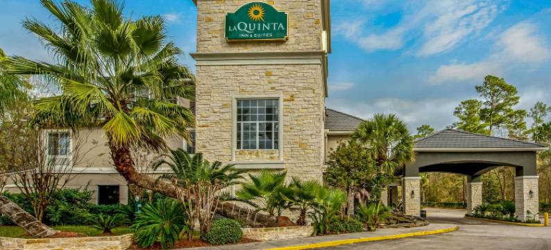 休斯顿金伍德医疗拉昆塔温德姆套房酒店(La Quinta Inn & Suites by Wyndham Kingwood Houston IAH Airpt)图片