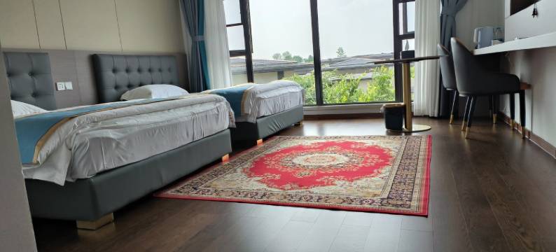 四季草堂度假别墅(访仙路分店)图片