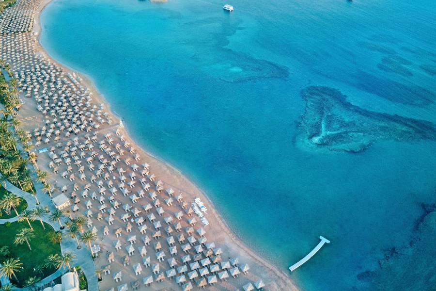 伊貝羅特馬卡迪海灘-全包