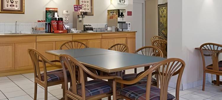 牛津速8酒店(Super 8 by Wyndham Oxford)图片