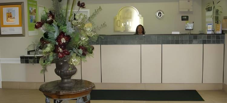 I-10东舒适酒店-近AT&T中心(Comfort Inn Near Frost Bank Center)图片