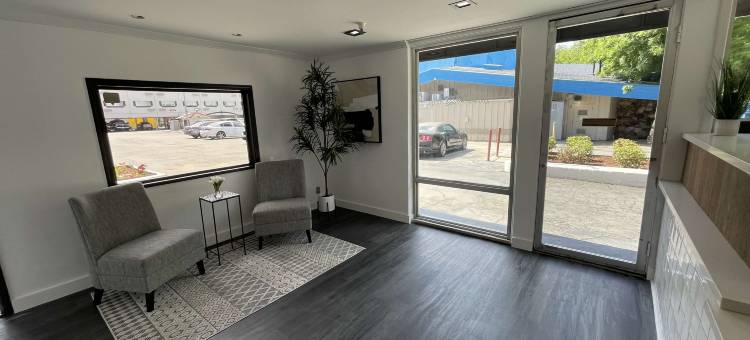 中城酒店 - 贝斯特韦斯特 SureStay 精选酒店(The Midtowner Hotel, SureStay Collection by Best Western)图片