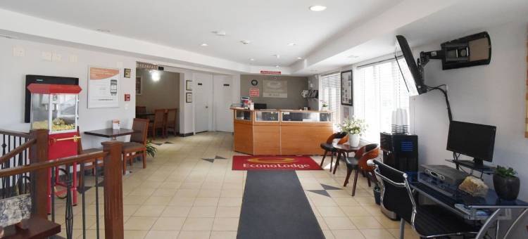 德拉姆赫勒套房伊克诺旅馆(Econo Lodge Inn & Suites Drumheller)图片