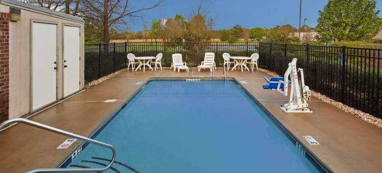 格林维尔速8酒店(Super 8 by Wyndham Greenville)图片