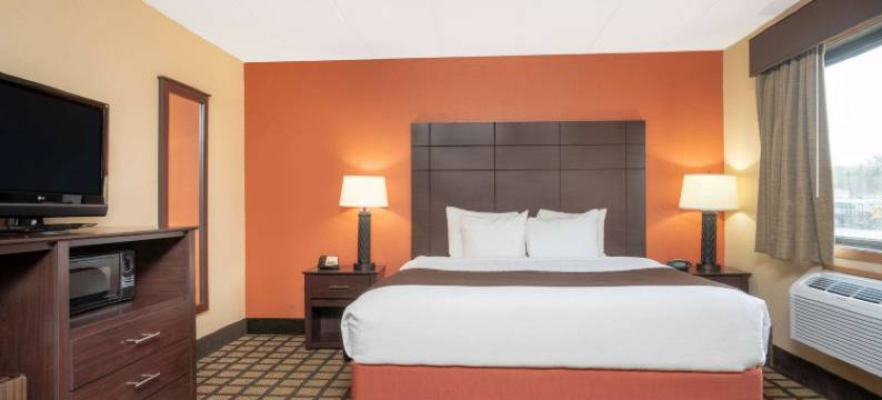 拉斯威利呗盟套房酒店(Baymont by Wyndham Lakeville)图片