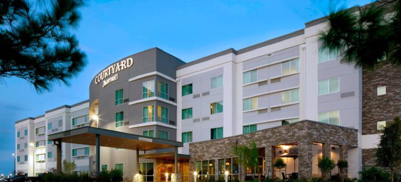 休斯顿洲际机场万怡酒店(Courtyard Houston InterContinental Airport)图片