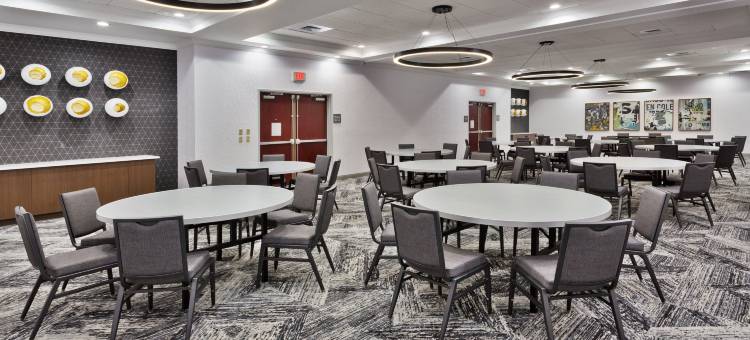 阿拉巴马多森希尔顿逸林酒店(Doubletree by Hilton Dothan)图片