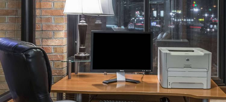 坎布里奇呗盟套房酒店(Baymont by Wyndham Cambridge)图片