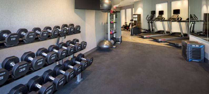 欢朋旅馆套房亨廷顿市中心(Hampton Inn and Suites Huntington Downtown)图片