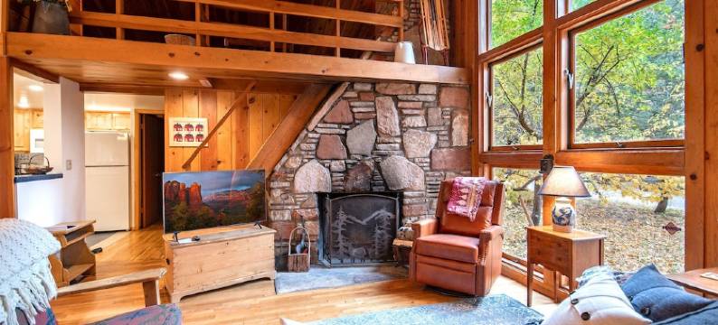 The Apple Cabin in Sedona Scenic Oak Creek Canyon图片