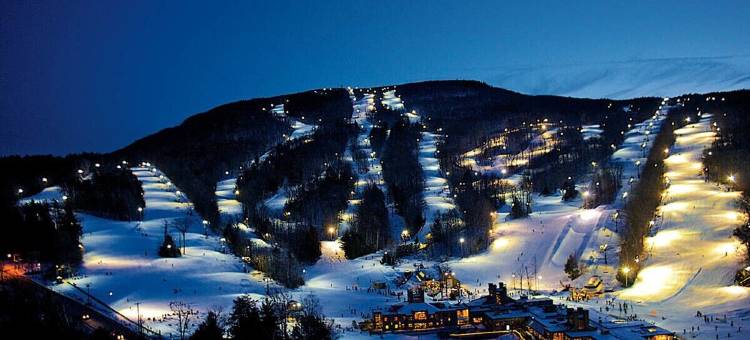 Wachusett Mountain Getaway, Lake Adjacent Home! Near 1761 Old Mill and Trails!图片