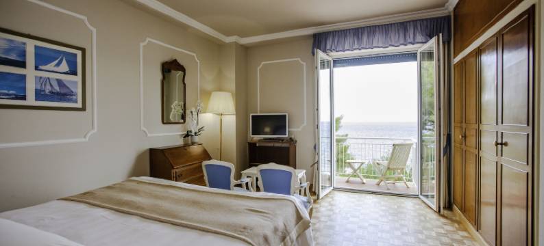 戴安娜大酒店(Diana Grand Hotel)图片