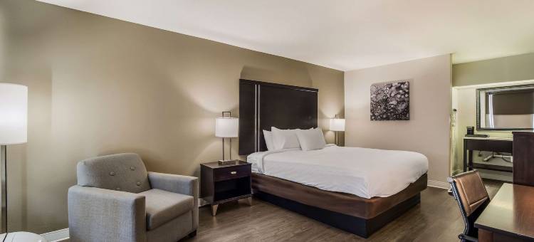 克拉丽奥套房酒店(Clarion Inn & Suites)图片