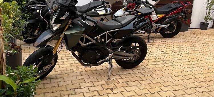 中世纪酒店(Hôtel le Médiéval - Parking Inclus & Accueil vélo)图片