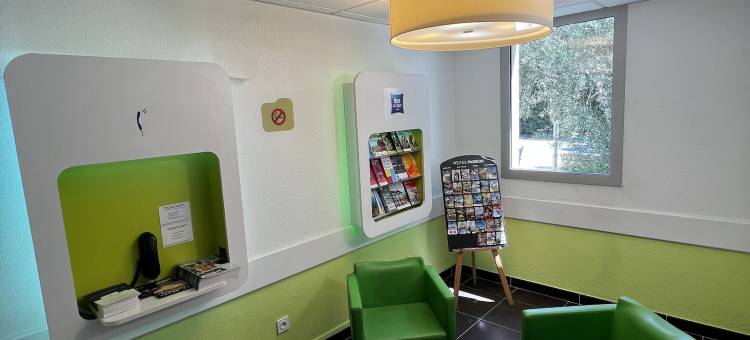 宜必思快捷马赛东奥巴涅(Ibis Budget Marseille Est Porte d'Aubagne)图片