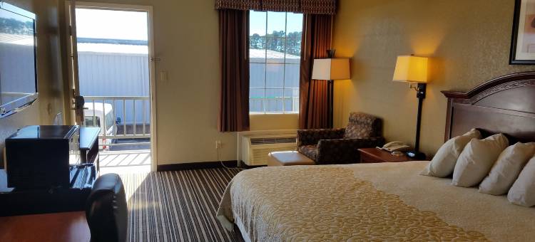 利斯维尔戴斯酒店(Days Inn by Wyndham Leesville)图片