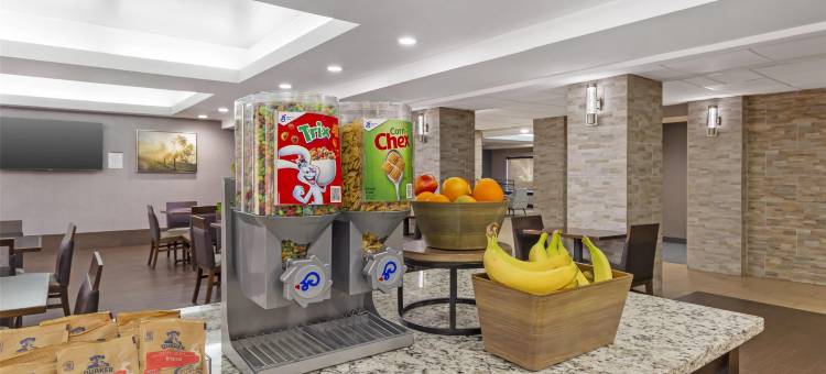 Best Western Plus Raleigh Crabtree Valley Hotel图片