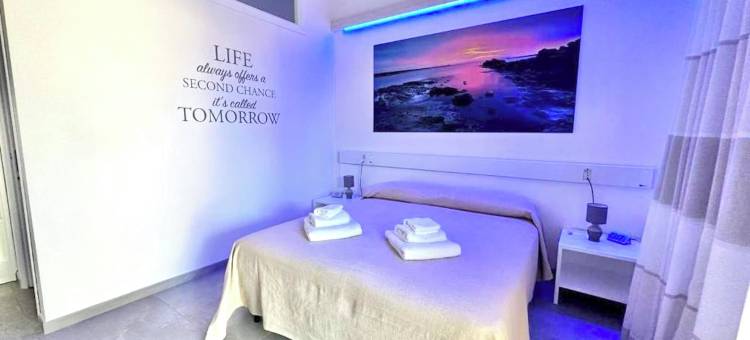 靠近斯廷蒂诺的带游泳池酒店(Hotel with swimming pool near Stintino)图片