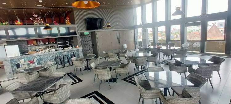 埃诺弗朗特一号酒店三宝垄(Eno Front One Hotel Semarang)图片