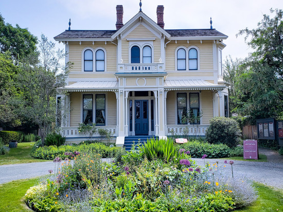 詹姆斯湾旅馆酒店, 套房及小屋