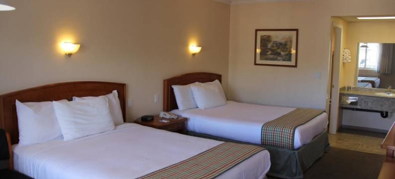 坎卢普斯Travelodge by Wyndham(Travelodge Kamloops)(Travelodge by Wyndham Kamloops)图片