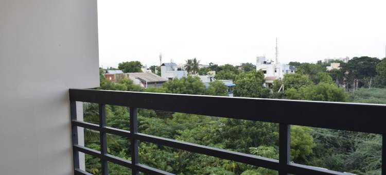 杜鹃花维斯瓦公寓(Viswa Residency by Azalea)图片