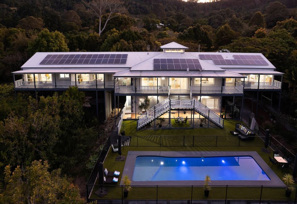 The Country House at Hunchy MontvilleHotel Overview